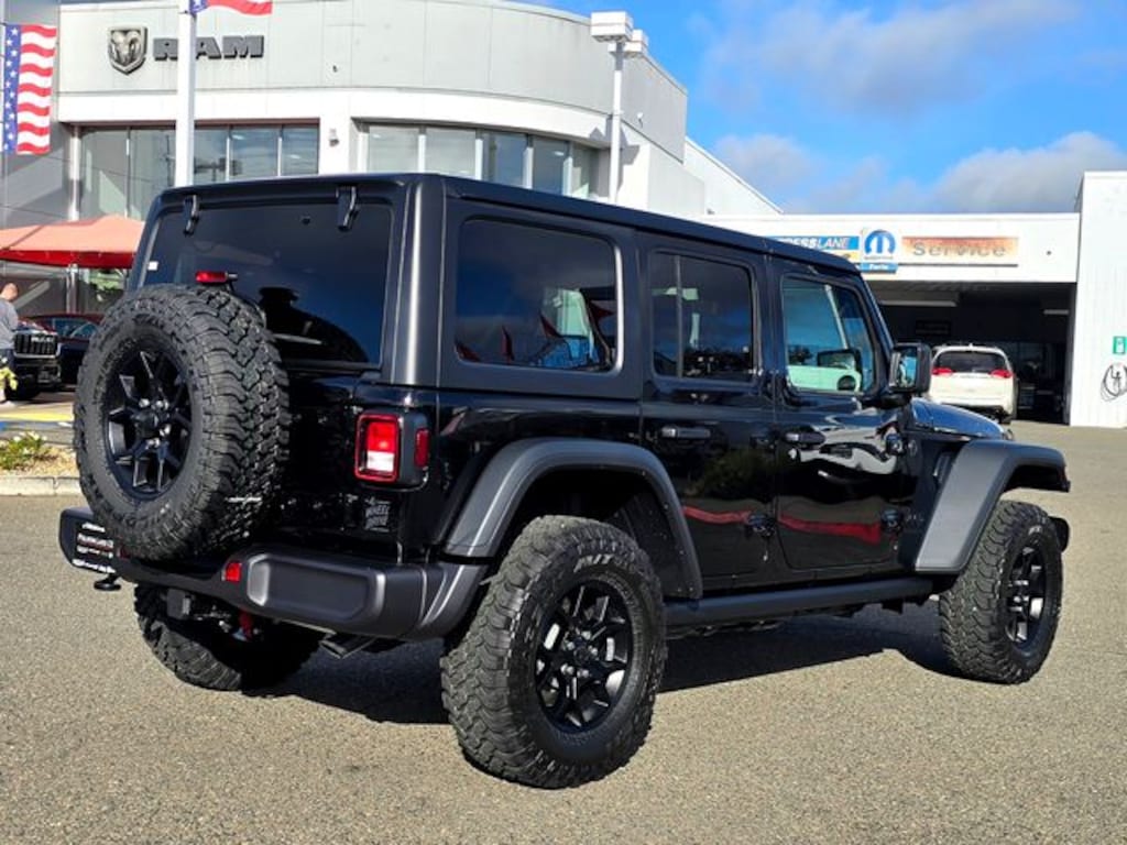 New 2026 Jeep Wrangler 4-DOOR WILLYS Sport Utility