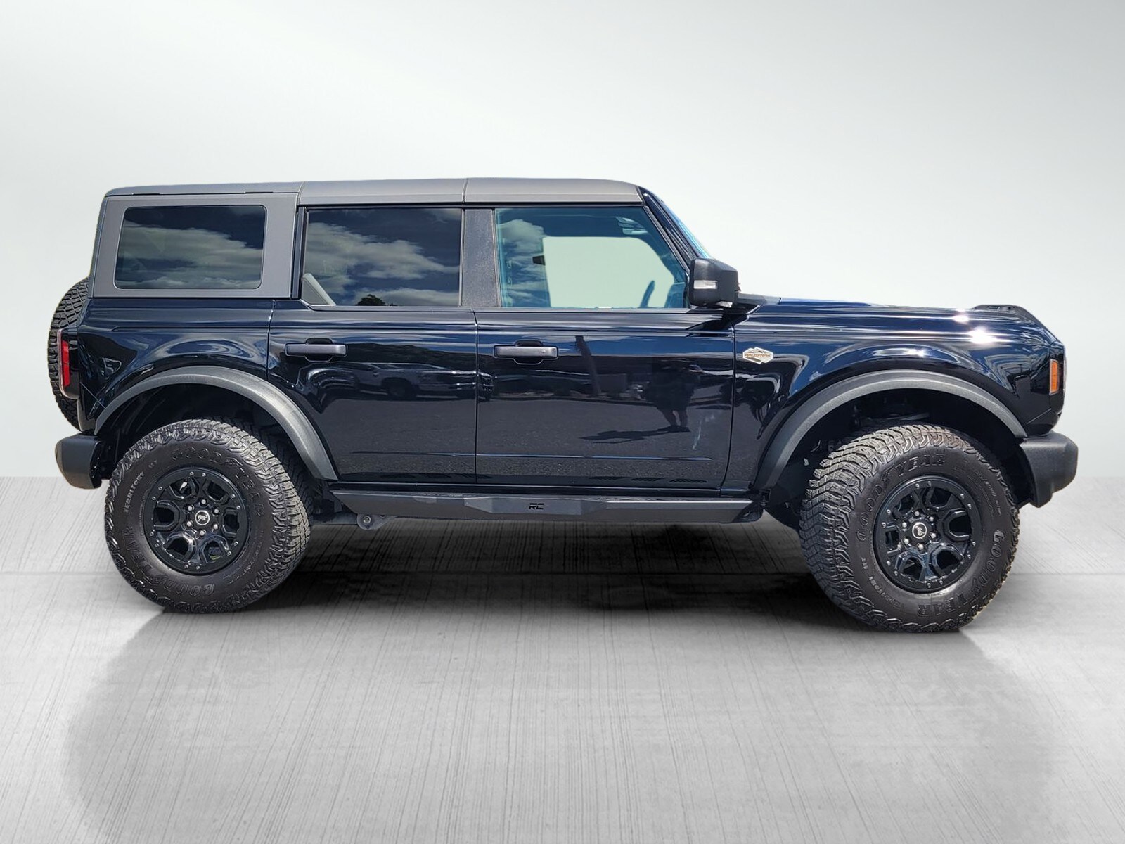 2022 Ford Bronco Wildtrak photo 3