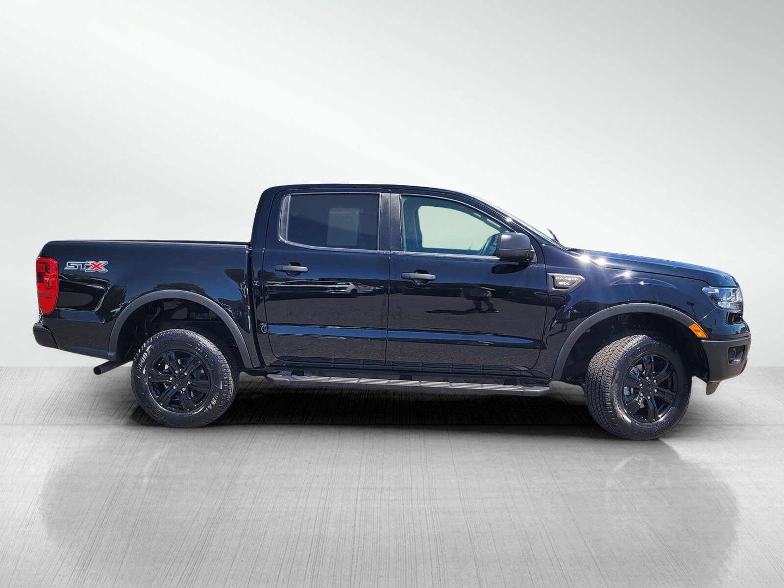 2023 Ford Ranger XL photo 3