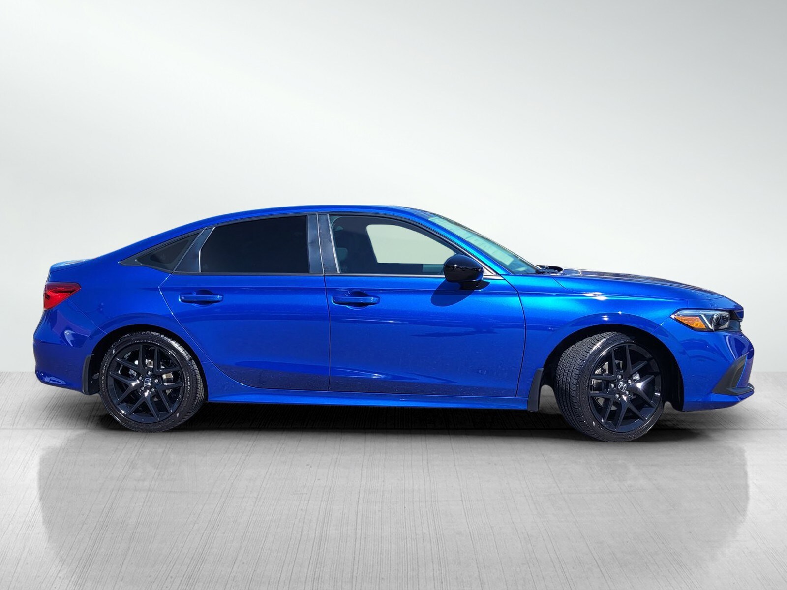 2023 Honda Civic Sport photo 3