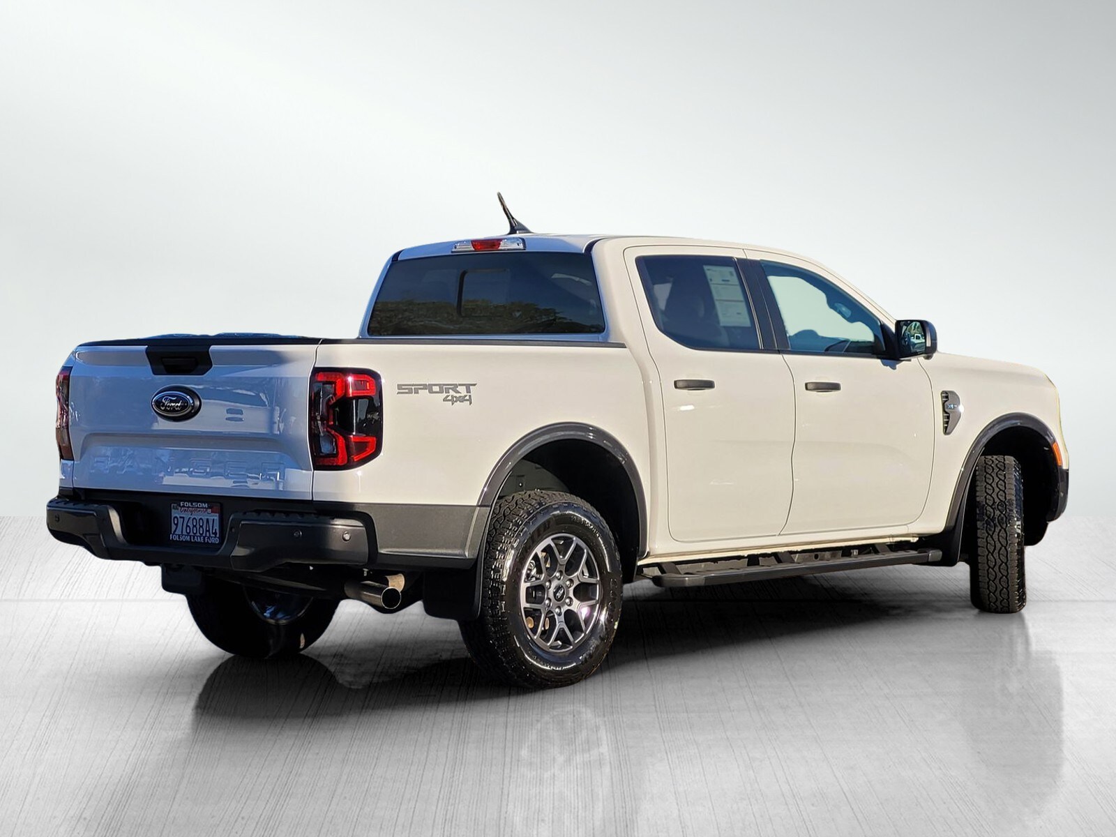 2024 Ford Ranger XLT photo 2