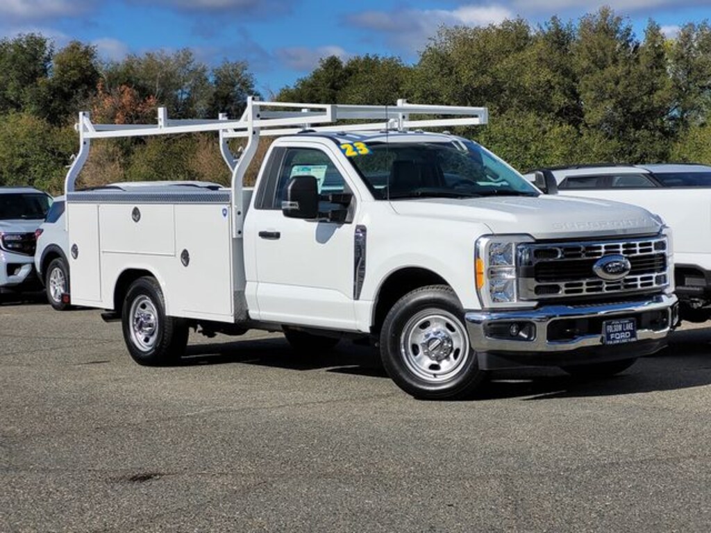 New 2023 Ford Chassis Cab F-350 XL TRUCK