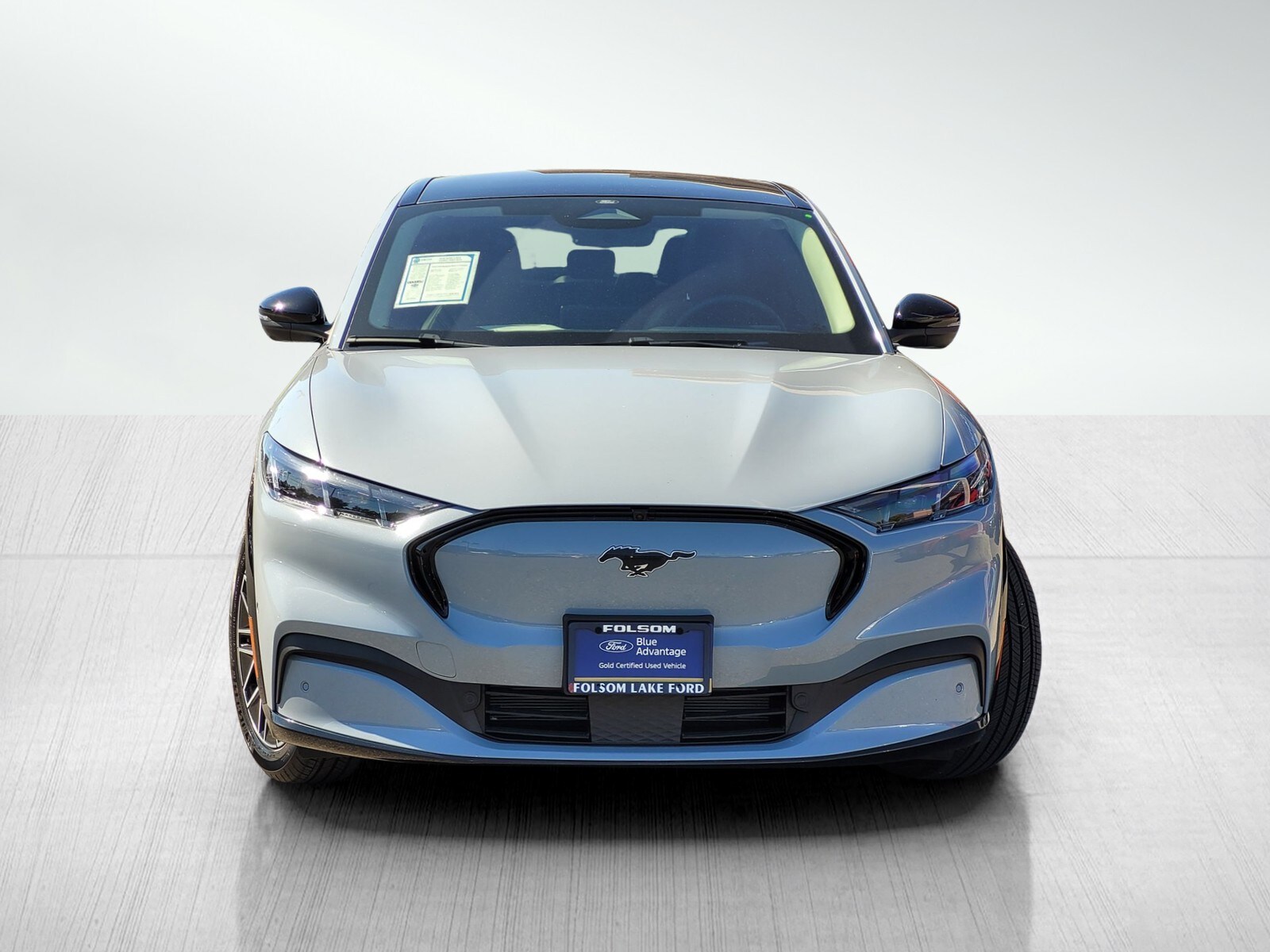 2024 Ford Mustang Mach-E Premium photo 2