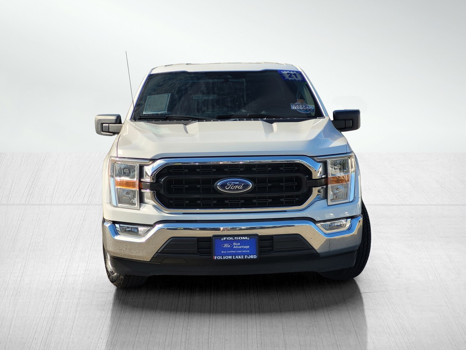 2021 Ford F-150 XLT photo 2