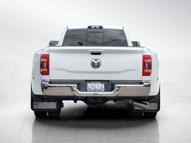 2022 Ram 3500 Laramie photo 4