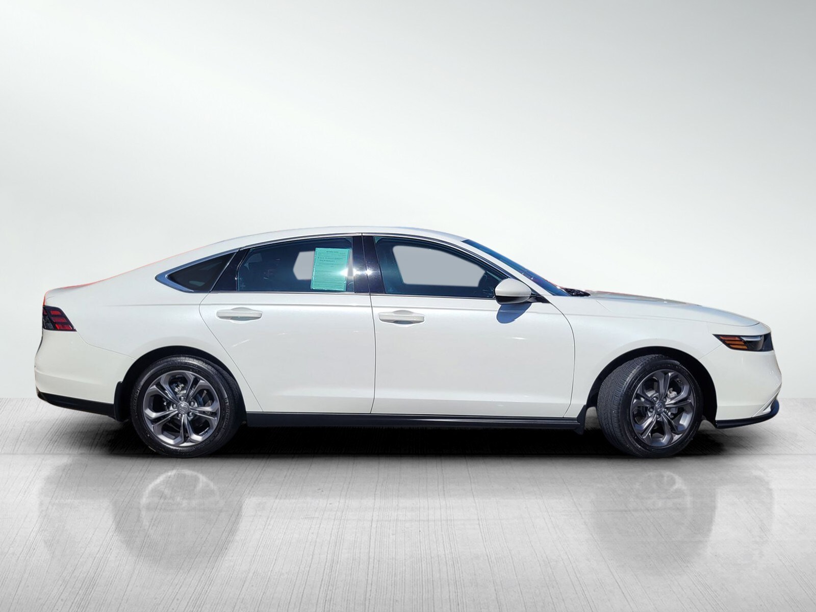 2023 Honda Accord EX photo 3