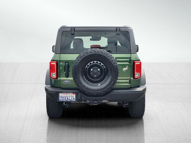 2023 Ford Bronco Black Diamond photo 4