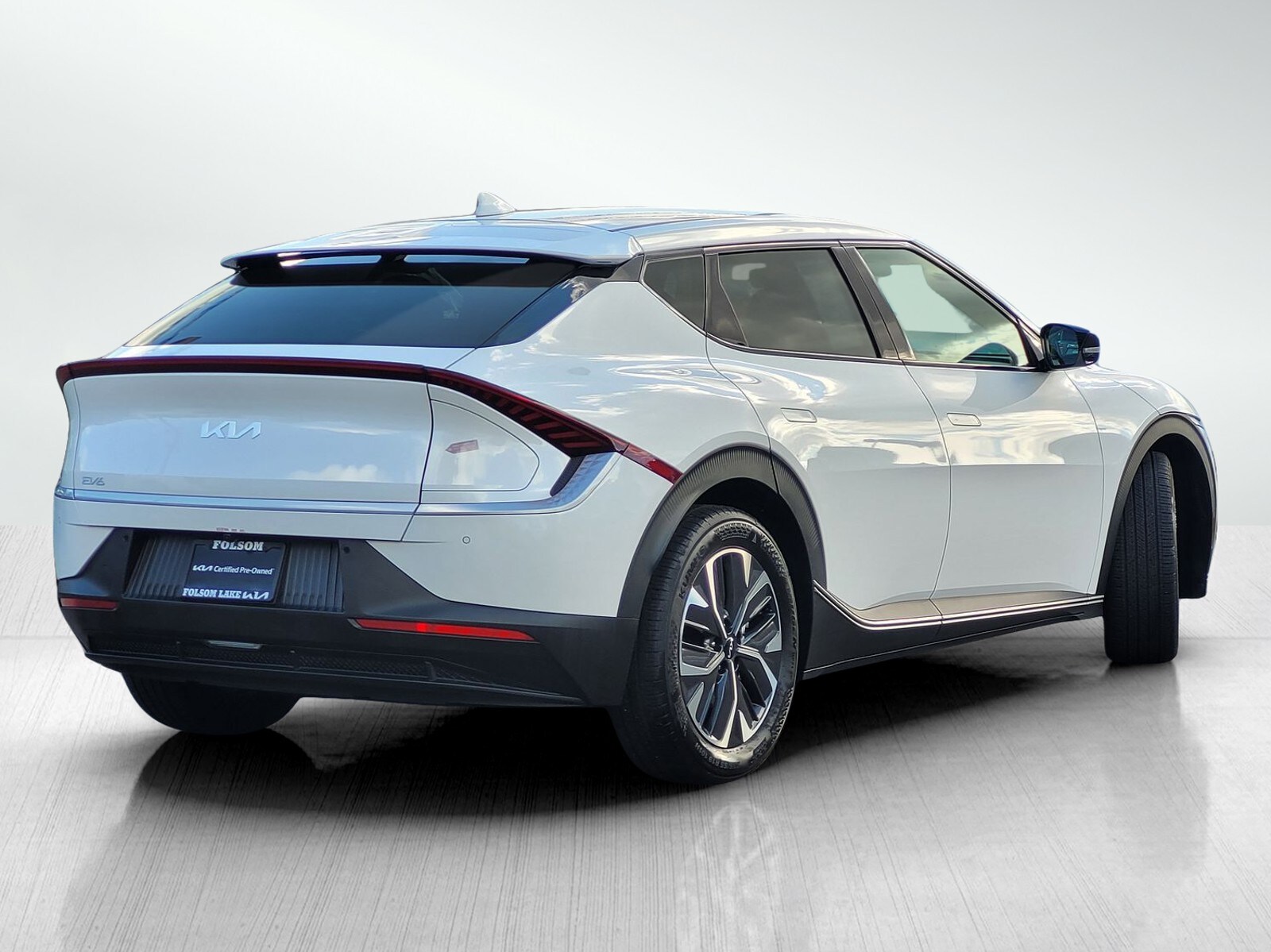 2024 Kia EV6 Light photo 3