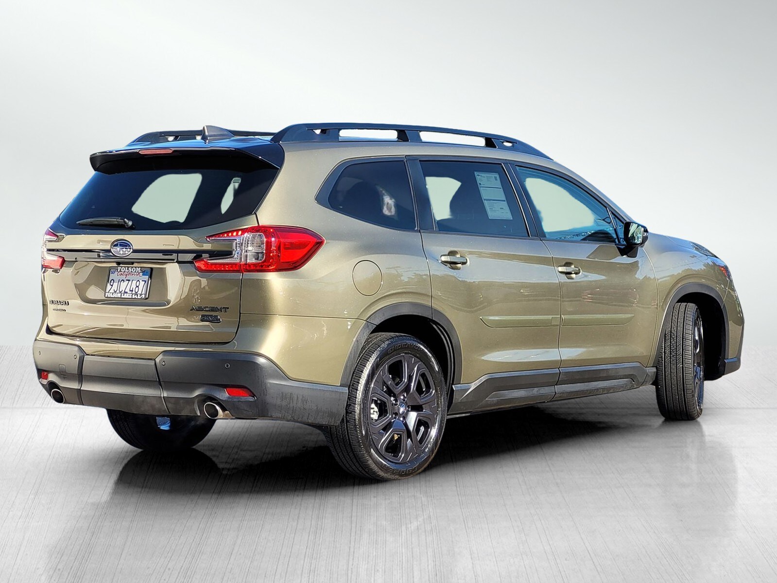 2023 Subaru Ascent Onyx Edition photo 4