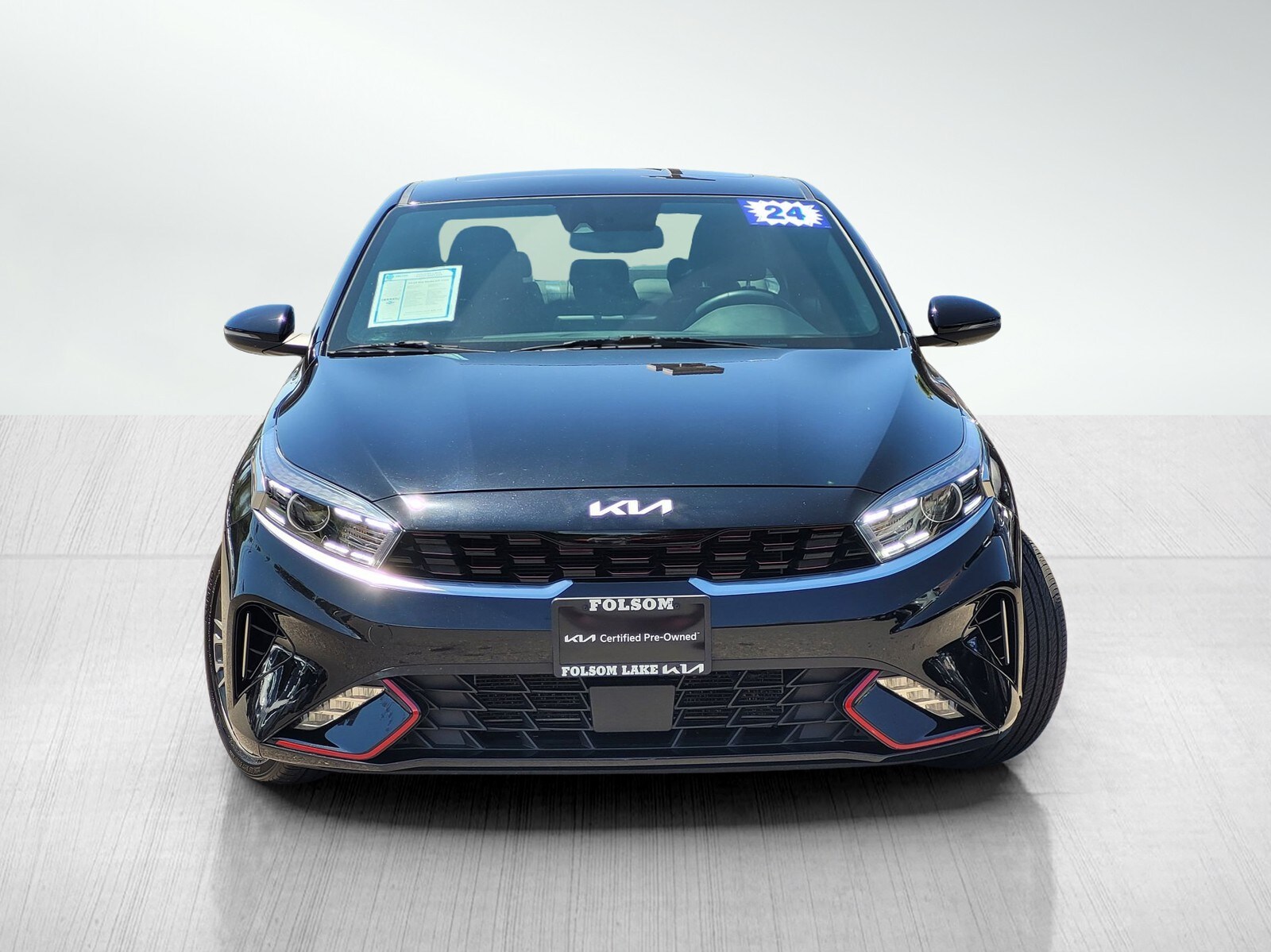 2024 Kia Forte GT-Line photo 2
