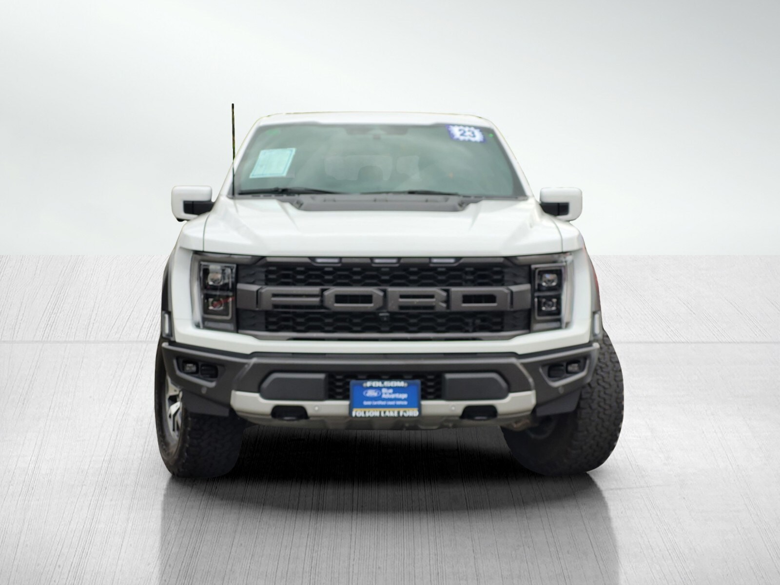 2023 Ford F-150 Raptor photo 2