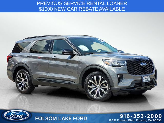 2026 Ford Explorer ST-LINE RWD's photo