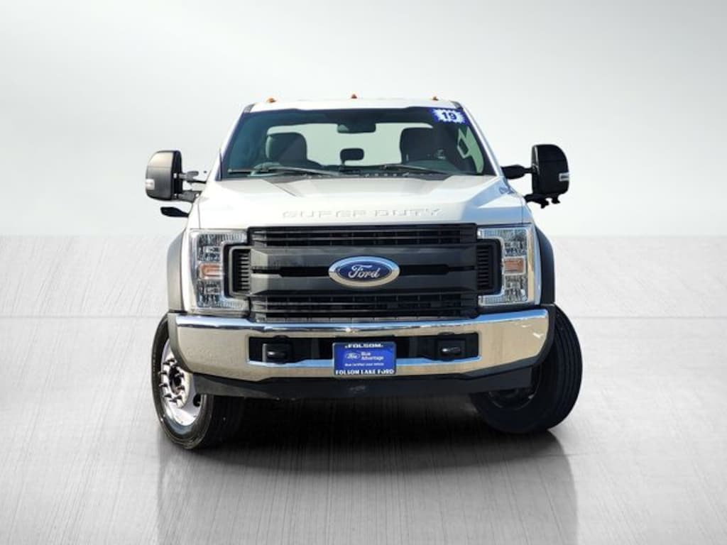 Used 2019 Ford F-550SD XLT Chassis