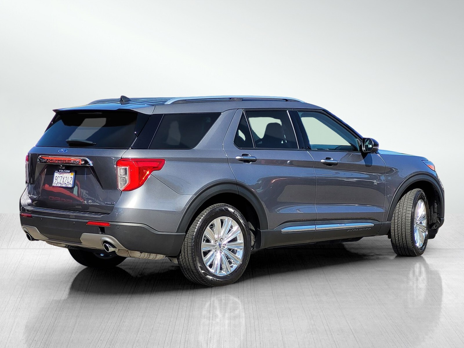2022 Ford Explorer Limited photo 4