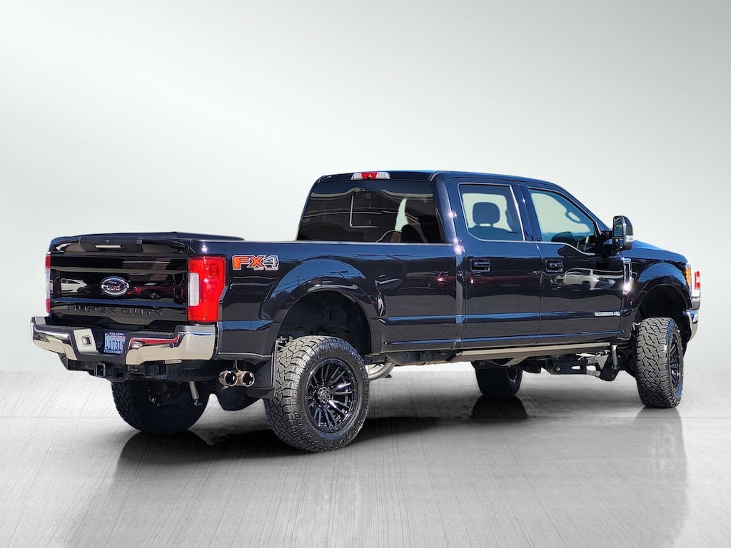 Used 2019 Ford F-350SD Lariat Truck