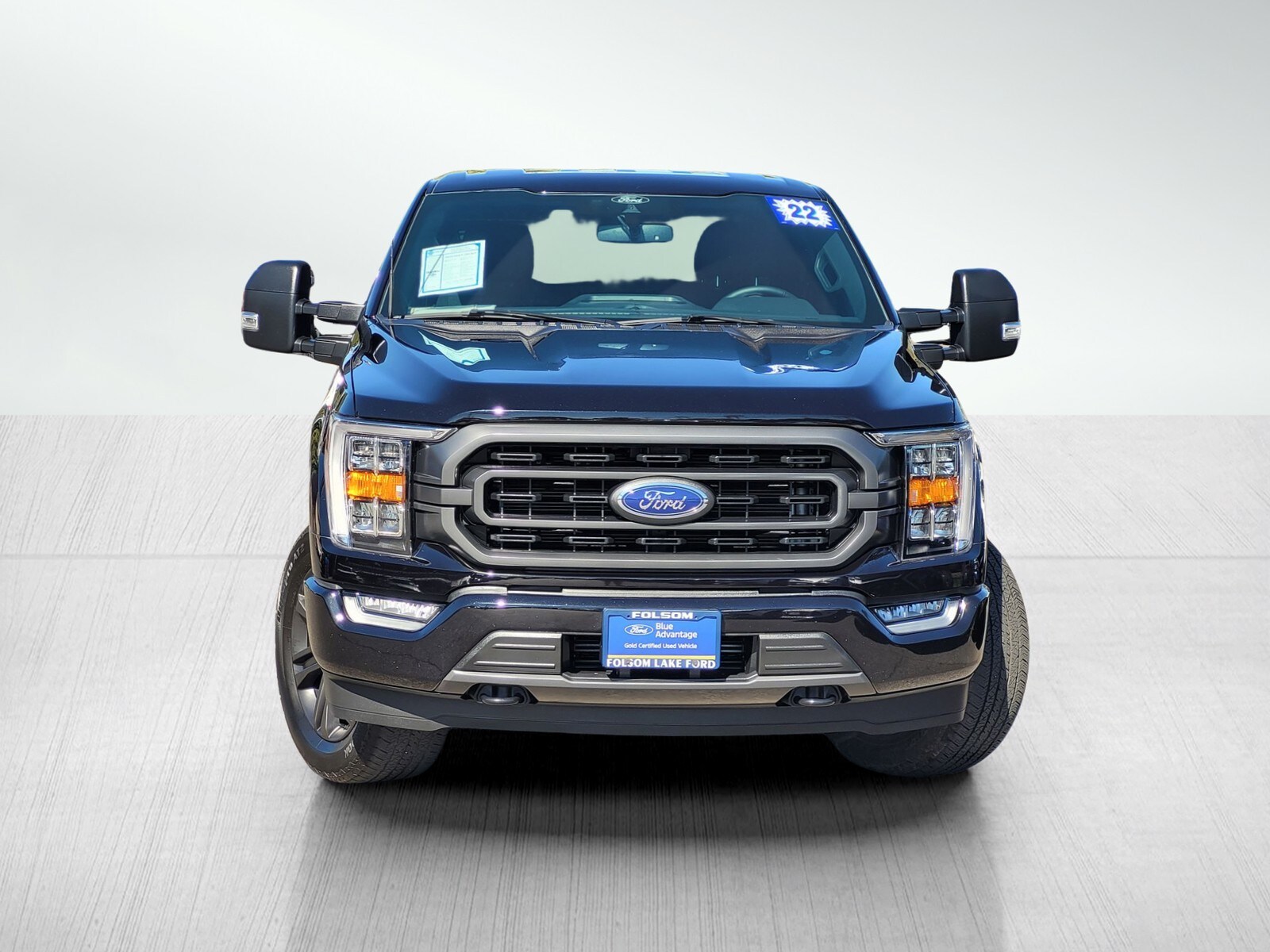 2022 Ford F-150 XLT photo 2