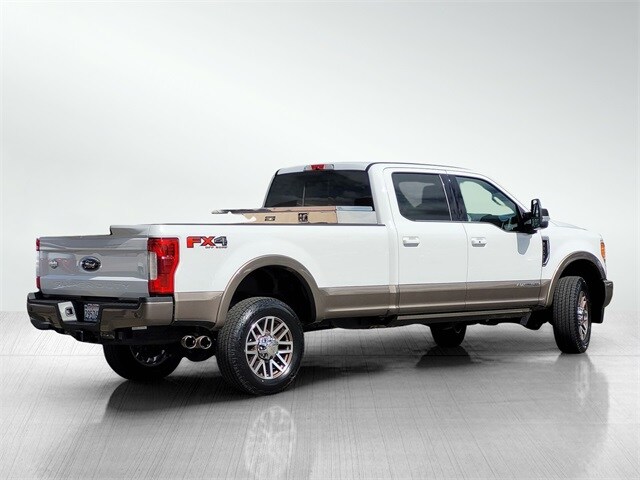 2018 Ford F-350 King Ranch photo 4