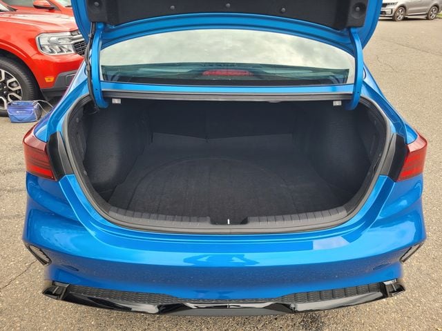 2023 Kia Forte GT-Line photo 3