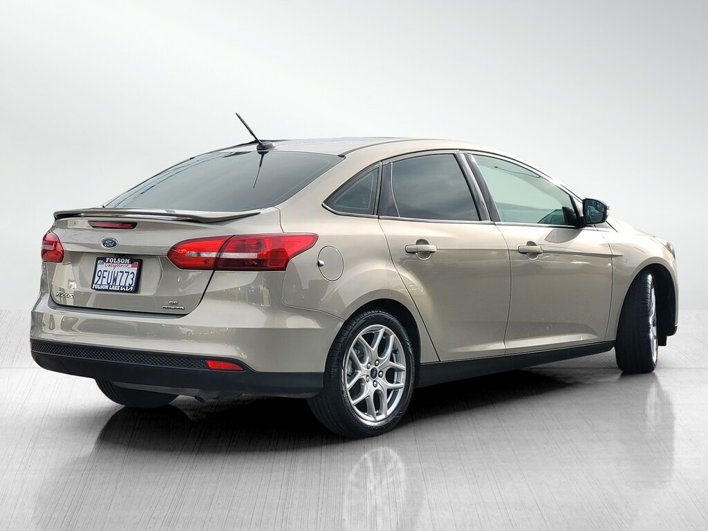 Used 2015 Ford Focus SE Sedan