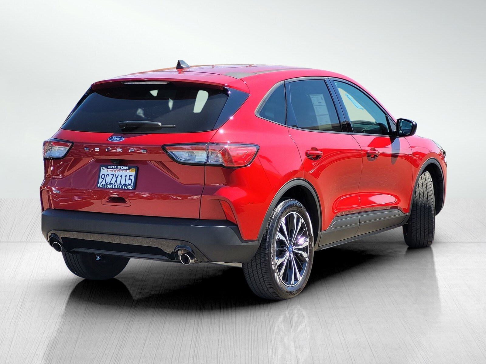 2022 Ford Escape SE photo 4