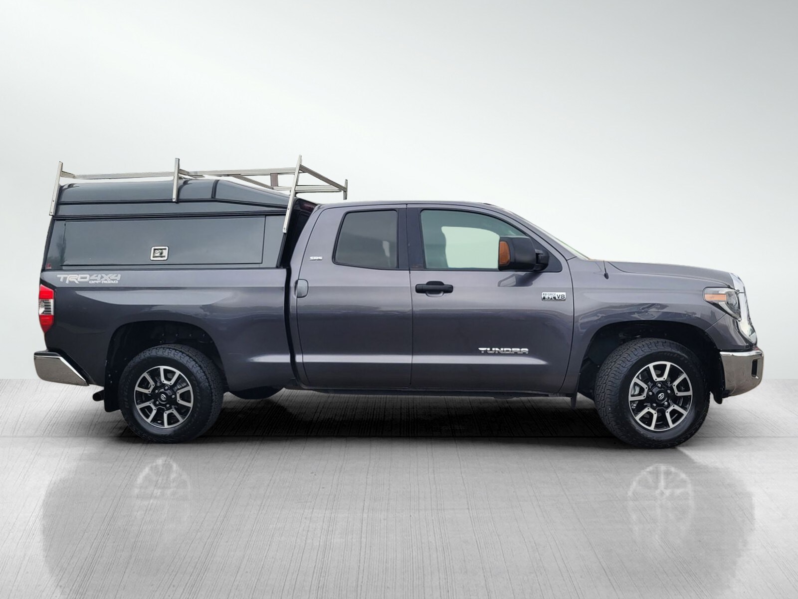 2019 Toyota Tundra SR5 Grade photo 3