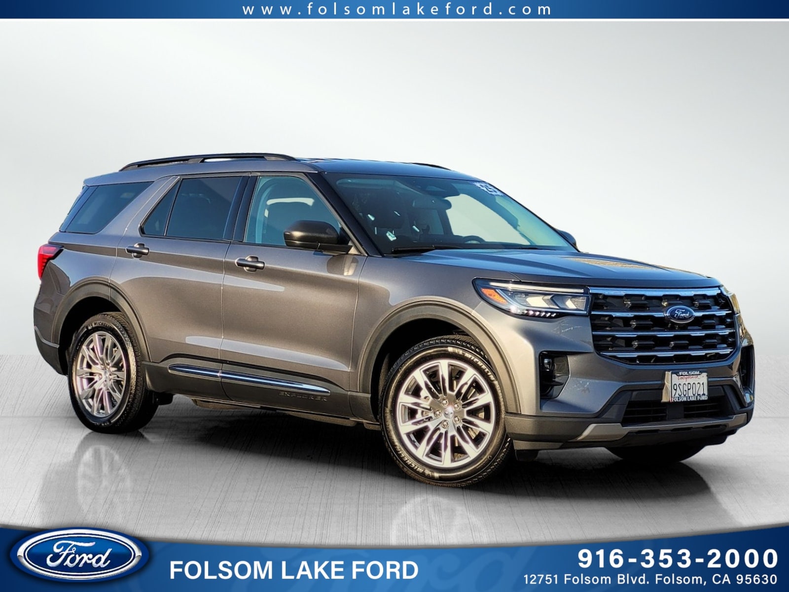 2025 Ford Explorer Active's photo