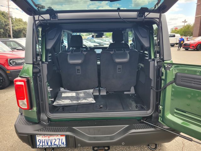 2023 Ford Bronco Black Diamond photo 3