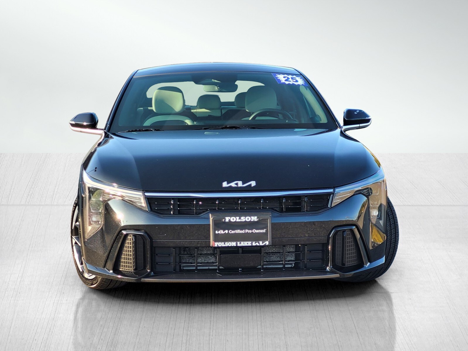 2025 Kia K4 GT-Line photo 2