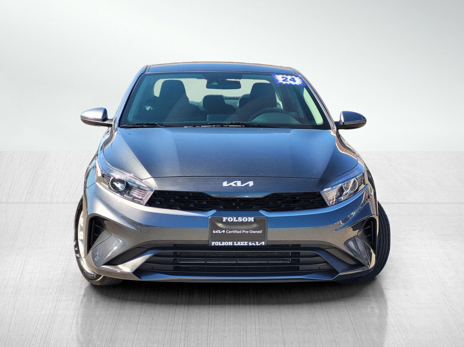 2024 Kia Forte LX photo 2