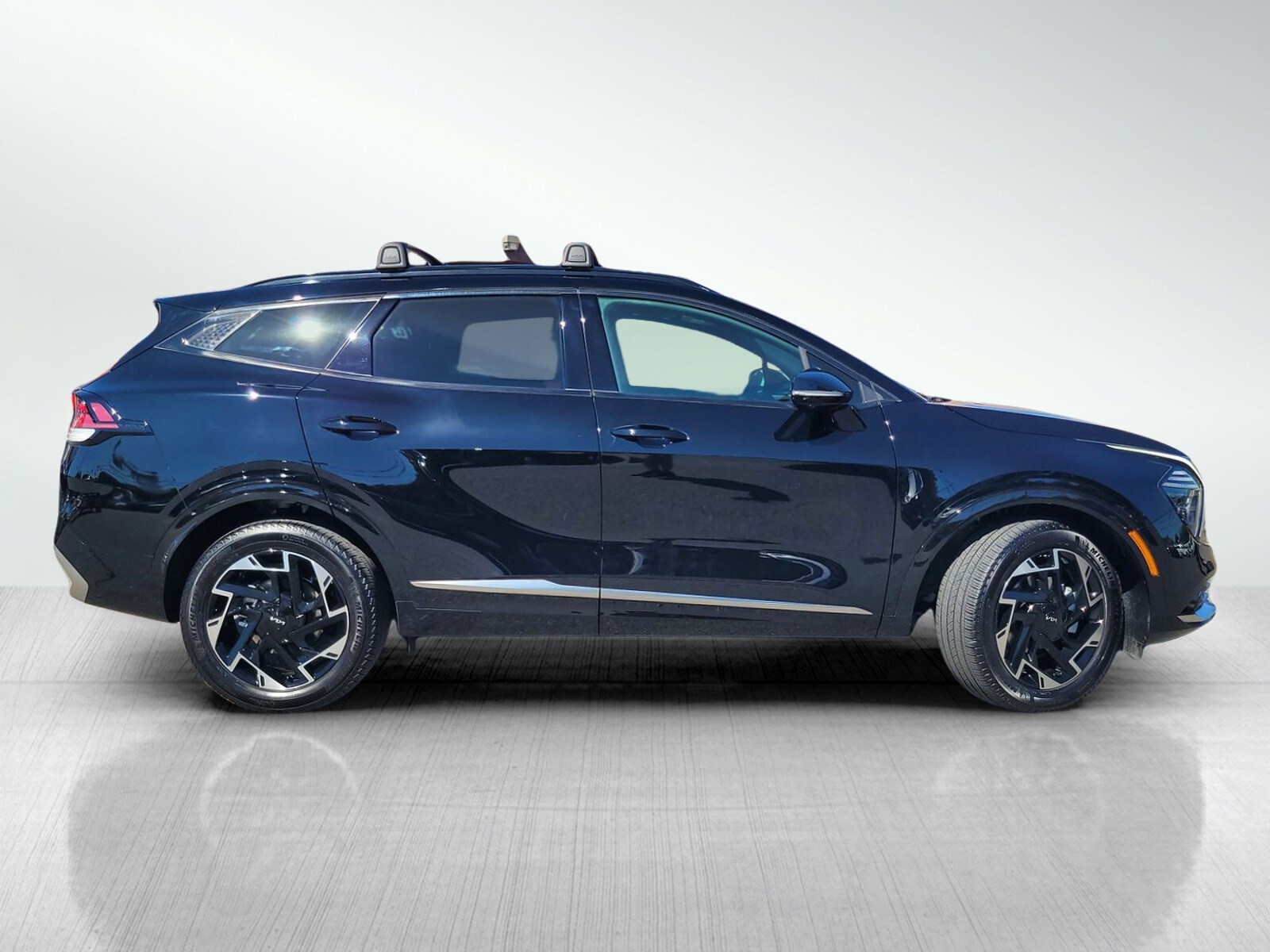 2024 Kia Sportage photo 2
