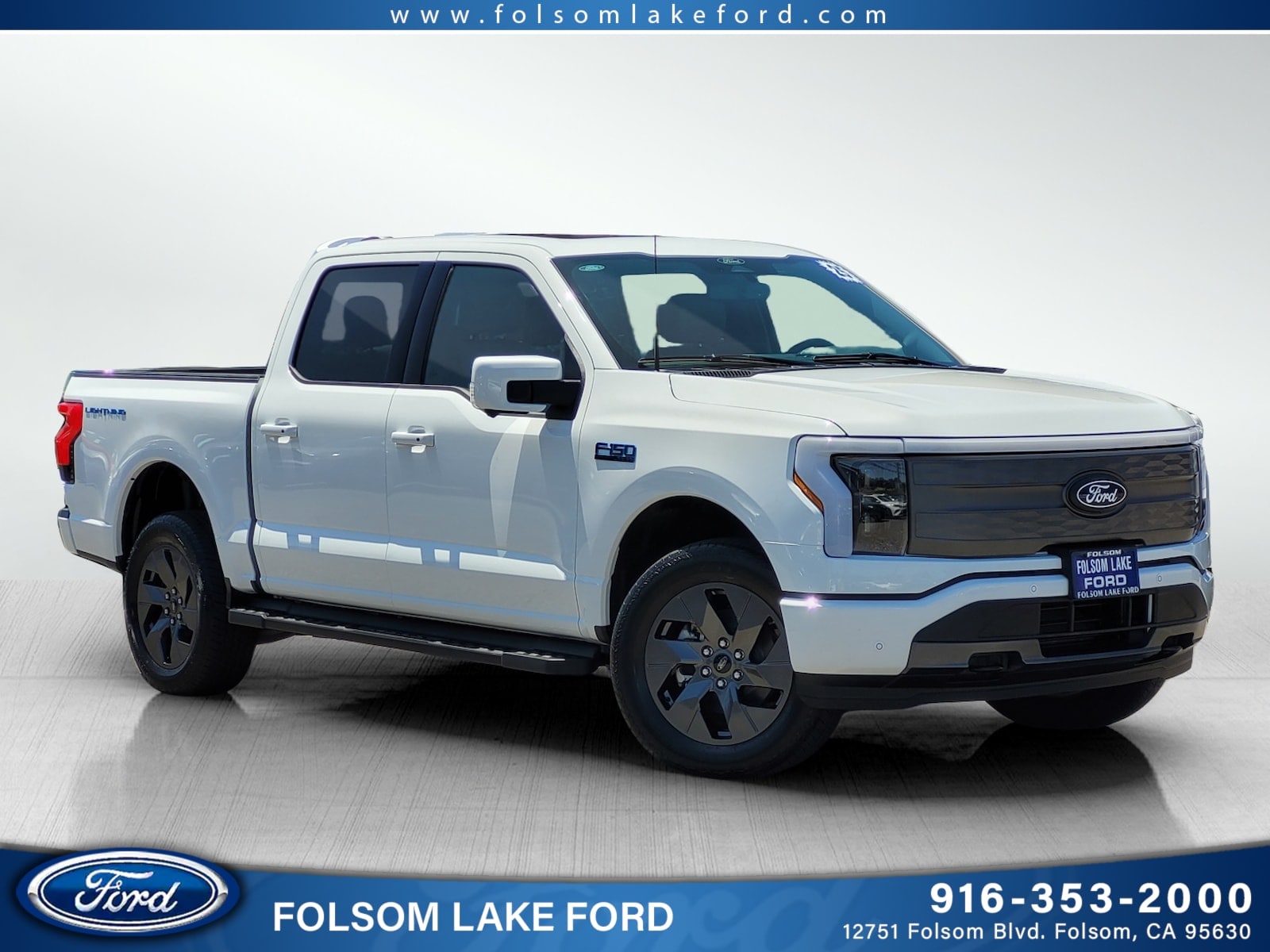 2025 Ford F-150 Lightning Lariat