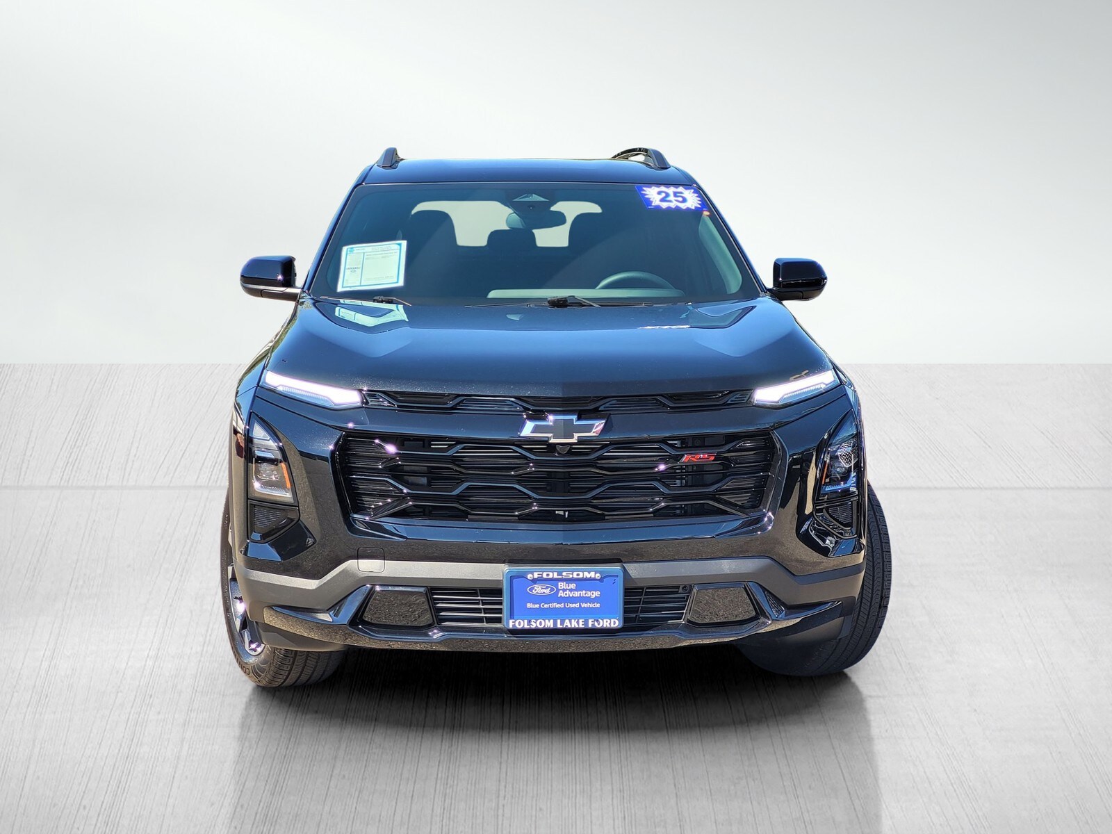 2025 Chevrolet Equinox RS photo 2