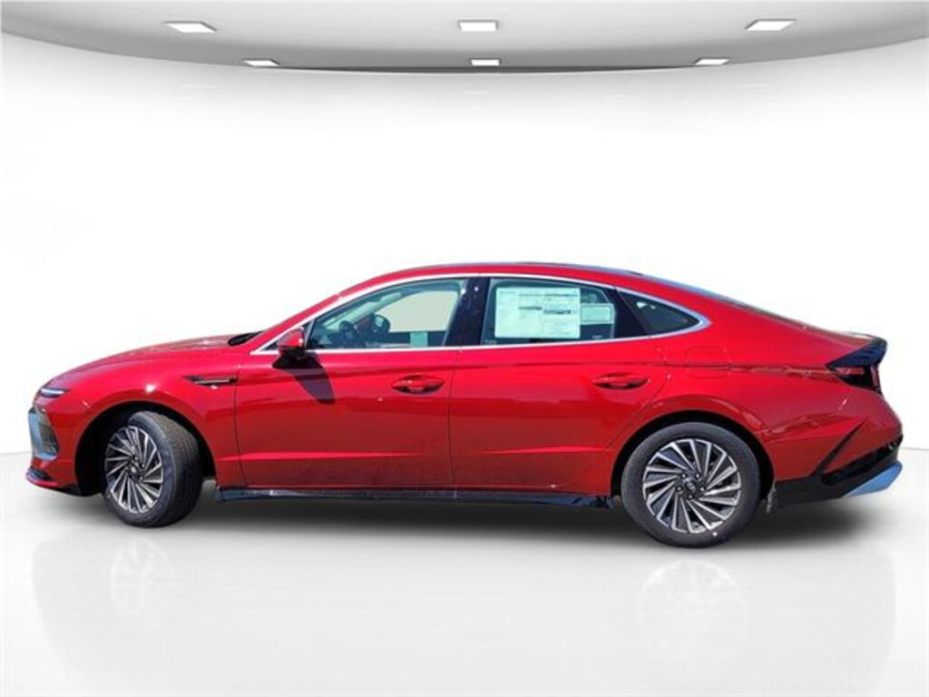 New 2025 Hyundai Sonata Hybrid Limited Sedan