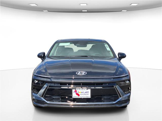 2023 Hyundai Kona Electric Limited photo 2