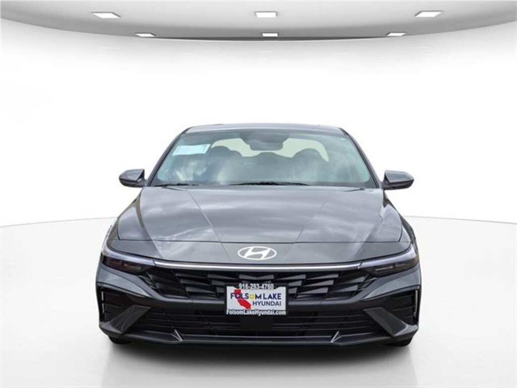 New 2025 Hyundai Elantra SEL Convenience Sedan