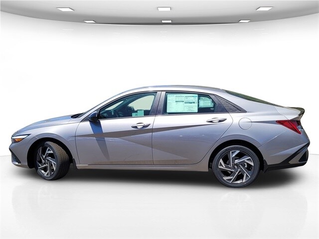 2025 Hyundai Elantra Hybrid SEL Sport photo 3