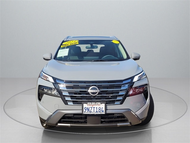Used 2024 Nissan Rogue SL with VIN JN8BT3CB5RW284884 for sale in Folsom, CA
