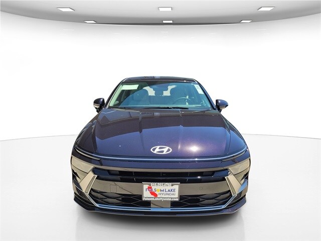 2025 Hyundai Sonata Hybrid SEL photo 2