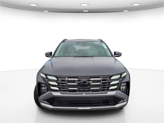 2025 Hyundai Tucson Limited photo 2