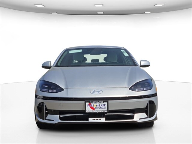 2025 Hyundai Ioniq 6 SEL photo 2