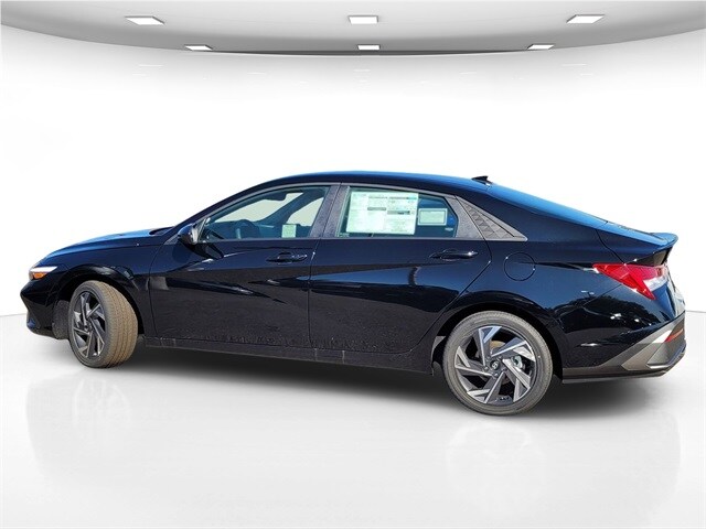 2025 Hyundai Elantra Hybrid SEL Sport photo 3