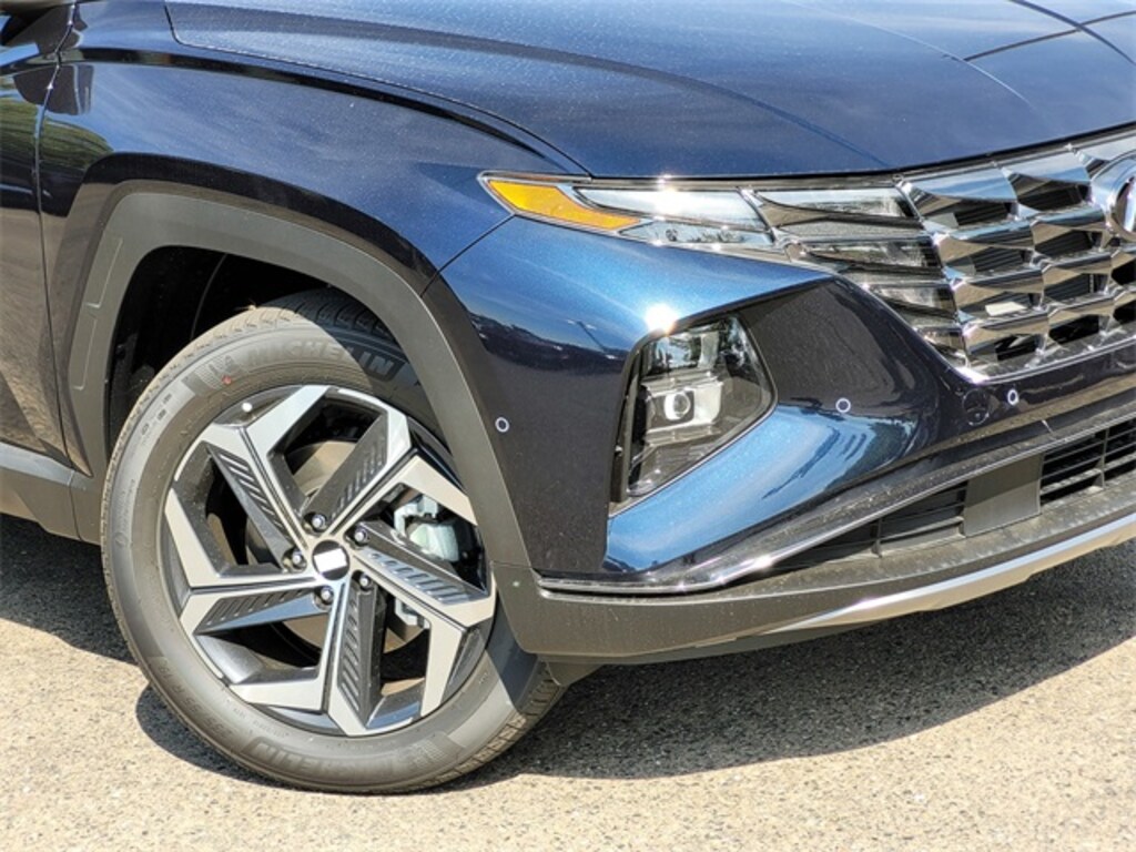New 2024 Hyundai Tucson Plug-In Hybrid Limited SUV