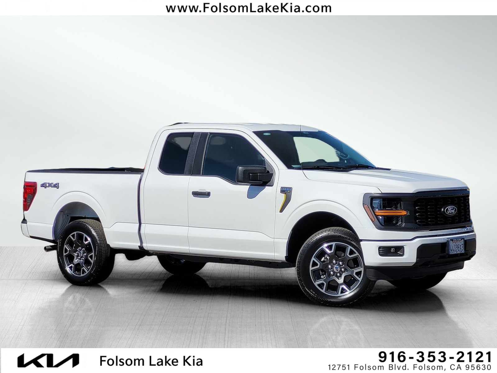 2025 Ford F-150 STX's photo