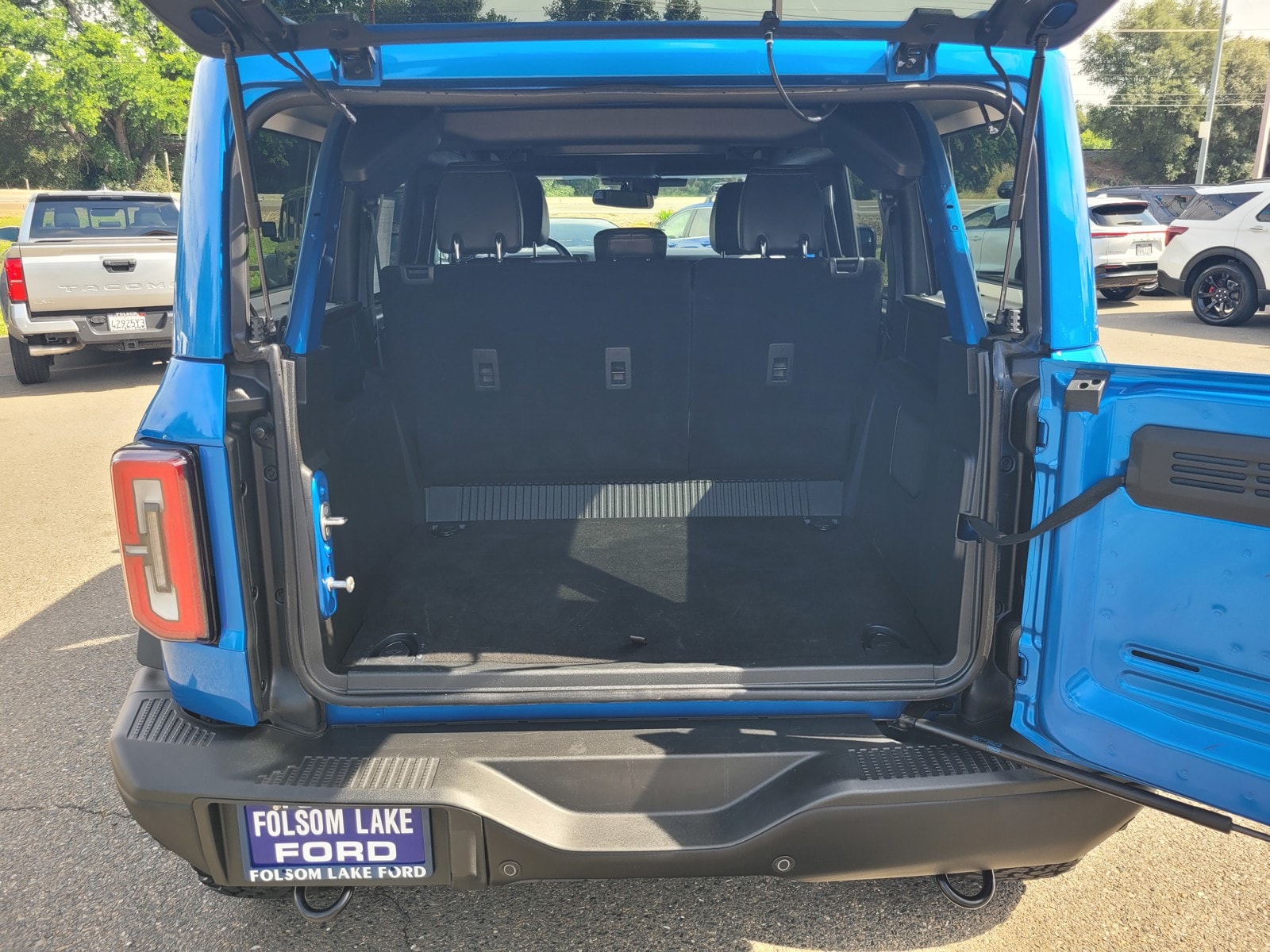 2025 Ford Bronco Badlands photo 3