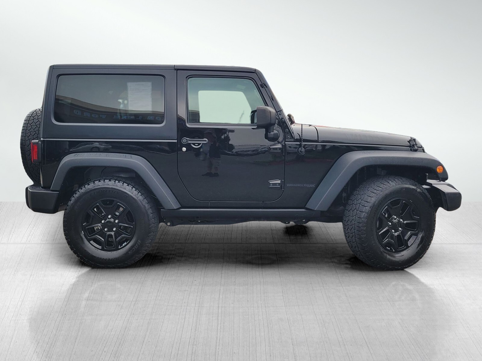 2018 Jeep Wrangler Willys Wheeler W photo 3