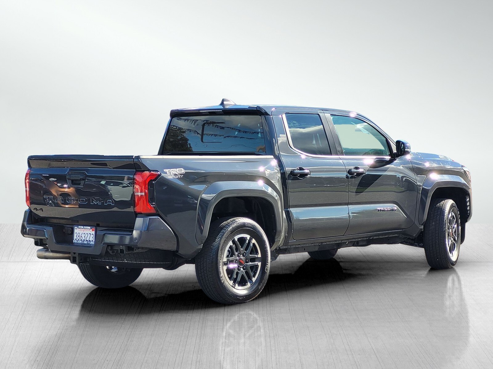 2024 Toyota Tacoma TRD Sport photo 4