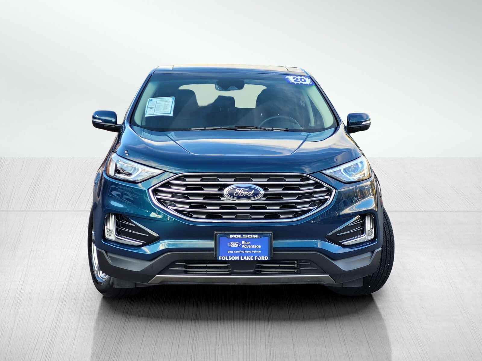 2020 Ford Edge SEL photo 2