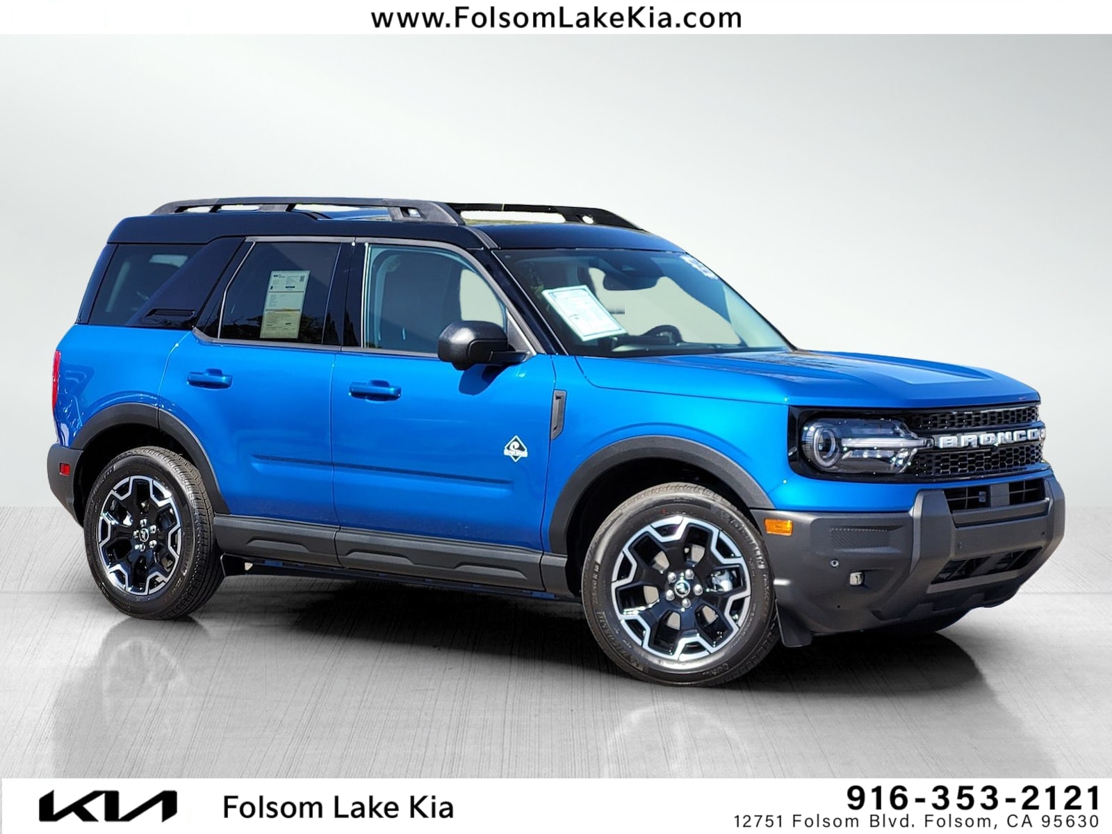 2025 Ford Bronco Sport Outer Banks's photo