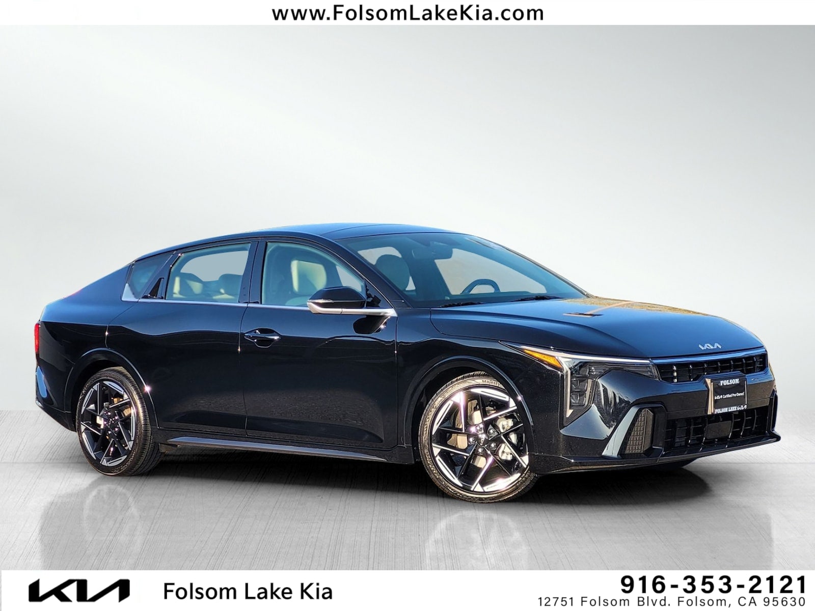 2025 Kia K4 GT-Line's photo