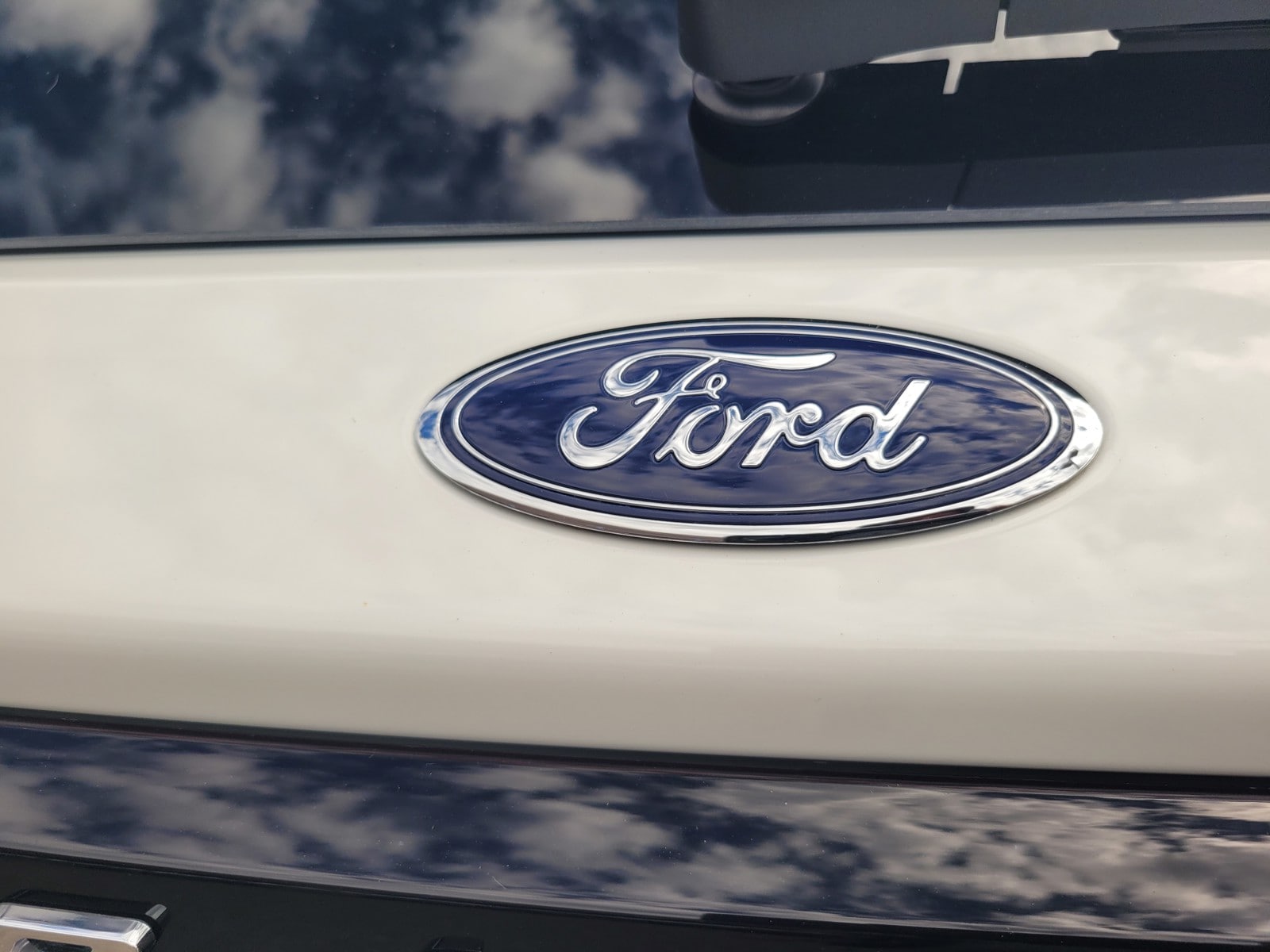 2026 Ford Explorer Active photo 6